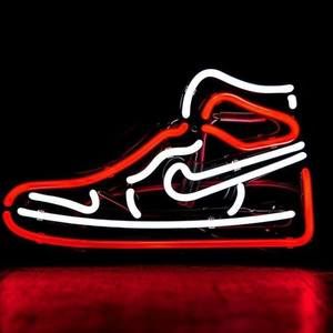 Meet your Posher, Hunter